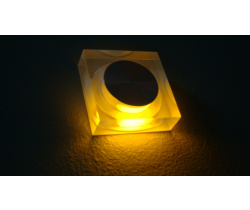 FL55SH-SP  YELLOW LED свет.квад, встр. в стену1*1W