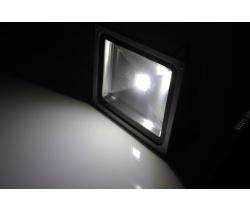 G-DТ150-28-W new LED прожектор белый,1LED-50W,220V