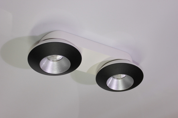 Накладное декоративное кольцо (черное/серебро) в светильник серии ROUND-OUT-02/03 and ROUND-IN-03/04 фото 3