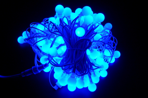 LED-PLR-100-15M-240V-B/WH  100 LED цвет синий, белые матовые шарики D2,5см, 15m, белый кауч.провод, фото 4