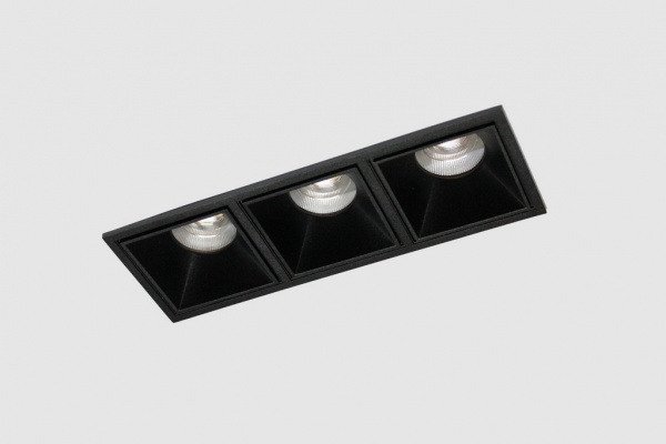 Декоративная тройная рамка (черная) под светильник серии SQUARE-IN-01 фото 4