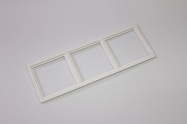 Декоративная тройная рамка (белая) под светильник серии SQUARE-IN-01 фото 1