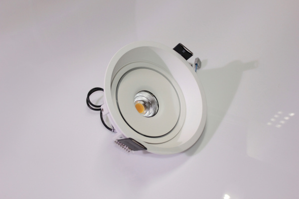 Потолочный врезной светильник ROUND-IN-04-WH-WW (теплый белый свет, белый корпус)  фото 1